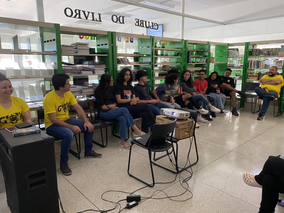 O encontro mensal do Clube do Livro também fez parte da programação do Dia Geek